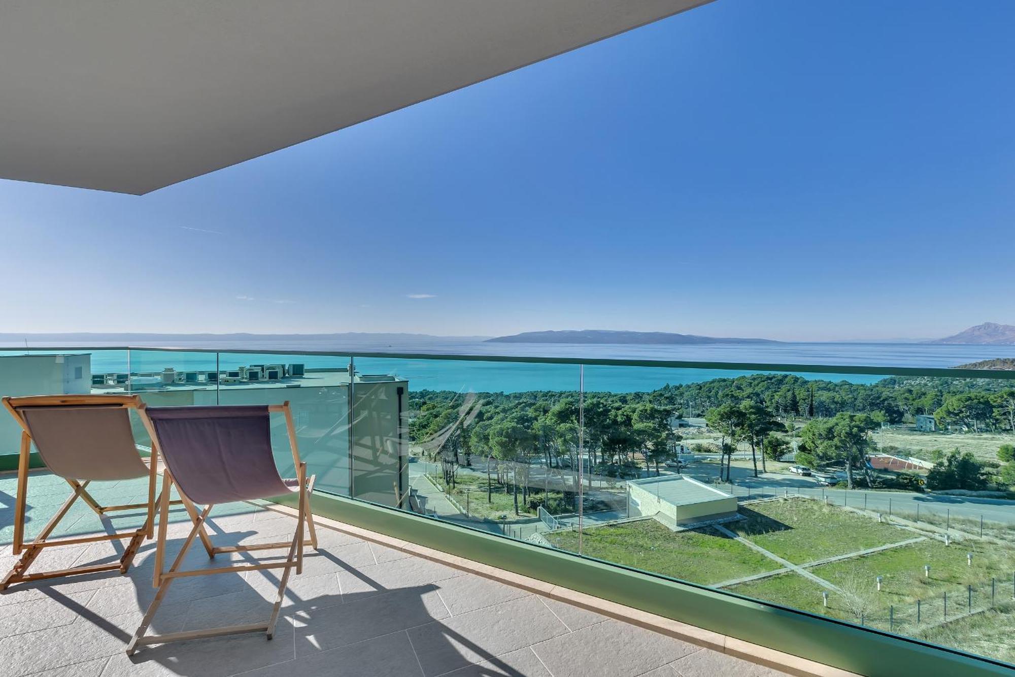 Ferienwohnung Exclusive Penthouse Big Blue With Private Jacuzzi Makarska Exterior foto