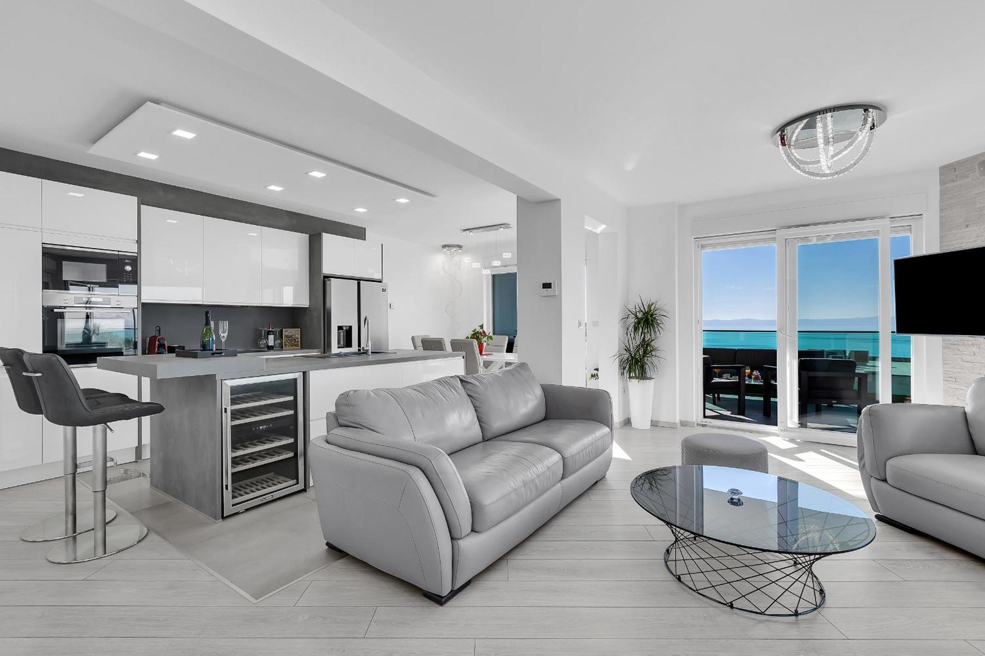 Ferienwohnung Exclusive Penthouse Big Blue With Private Jacuzzi Makarska Exterior foto